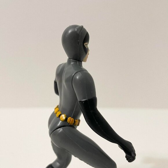 1993 Kenner Batman The Animated Series Catwoman Action Figure DC Comics 4 Inch - Picture 12 of 16